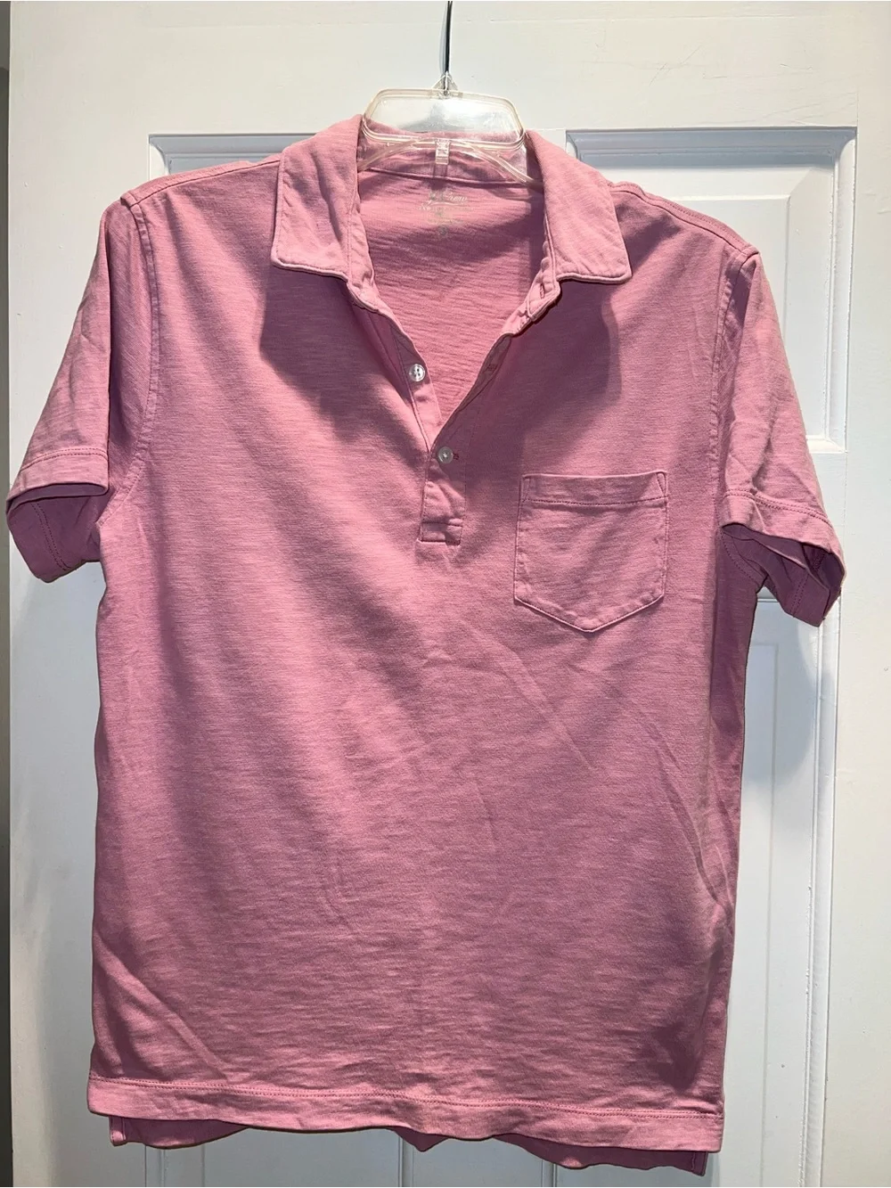 J. Crew Men's Short-Sleeve Polo in Dusty Pink with Chest Pocket Size Small